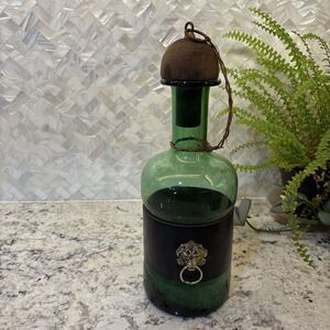 Decanter Providentiae Memor Bottle Italy Leather Lion Crest Vintage Green Glass‎